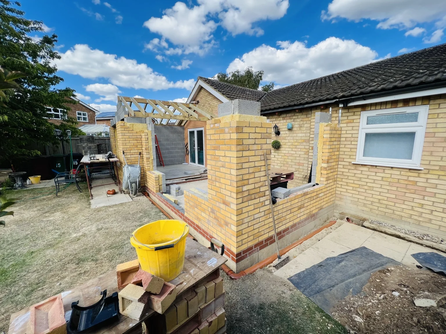 Extension brickwork and blockwork during construction